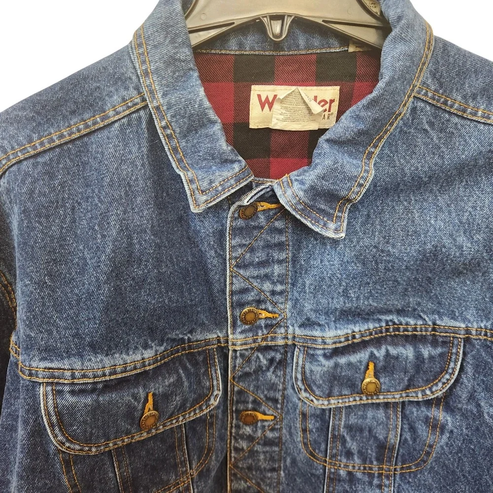 Wrangler Rugged Wear Mens XXL Blue Denim Jacket Buffalo Plaid Lined Trucker Coat